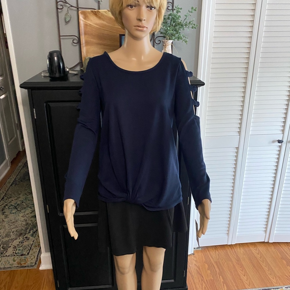 AGB Shirt SZ SM NWT